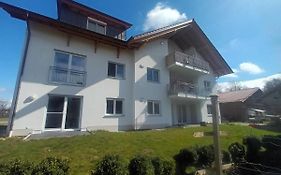 Ferienwohnungen Weishaupt Pfingstweider Strasse 30